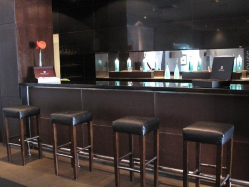 奥维耶多论坛ac酒店 餐厅 照片